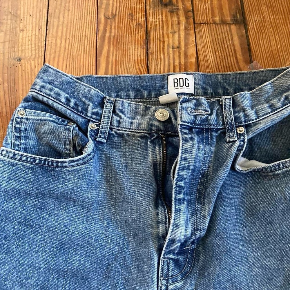 *Sold* BDG high rise baggy jeans